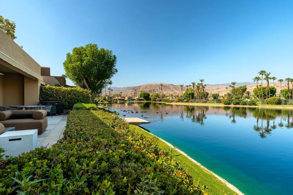 149 Lakeshore Drive Rancho Mirage, CA 92270