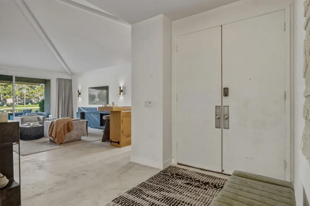 149 Lakeshore Drive Rancho Mirage, CA 92270