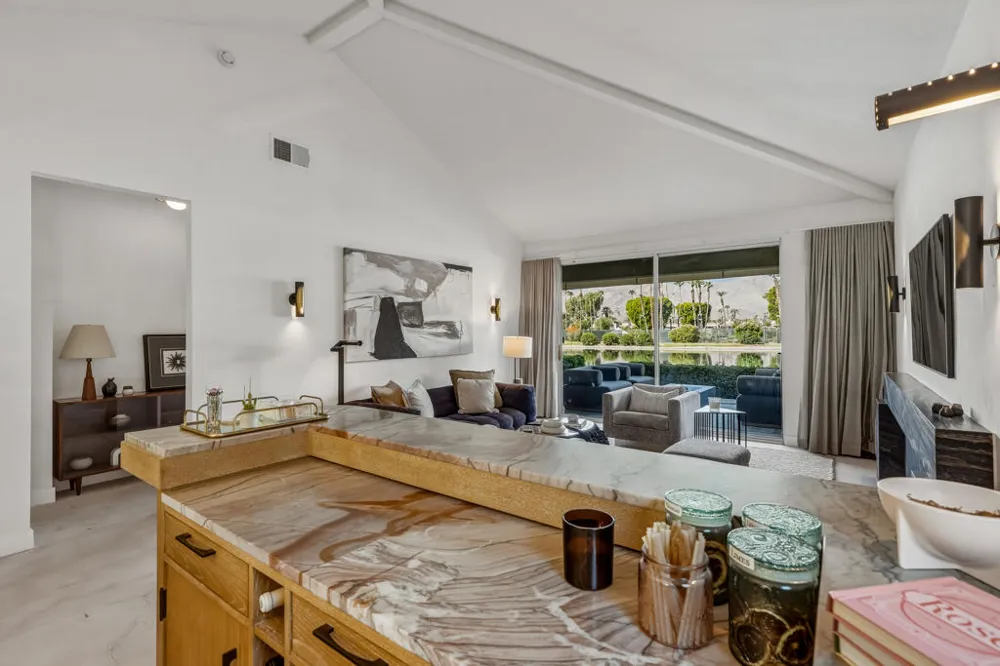 149 Lakeshore Drive Rancho Mirage, CA 92270