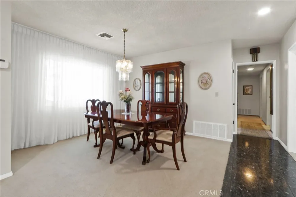 1414 E Laurel Glendora, CA 91741