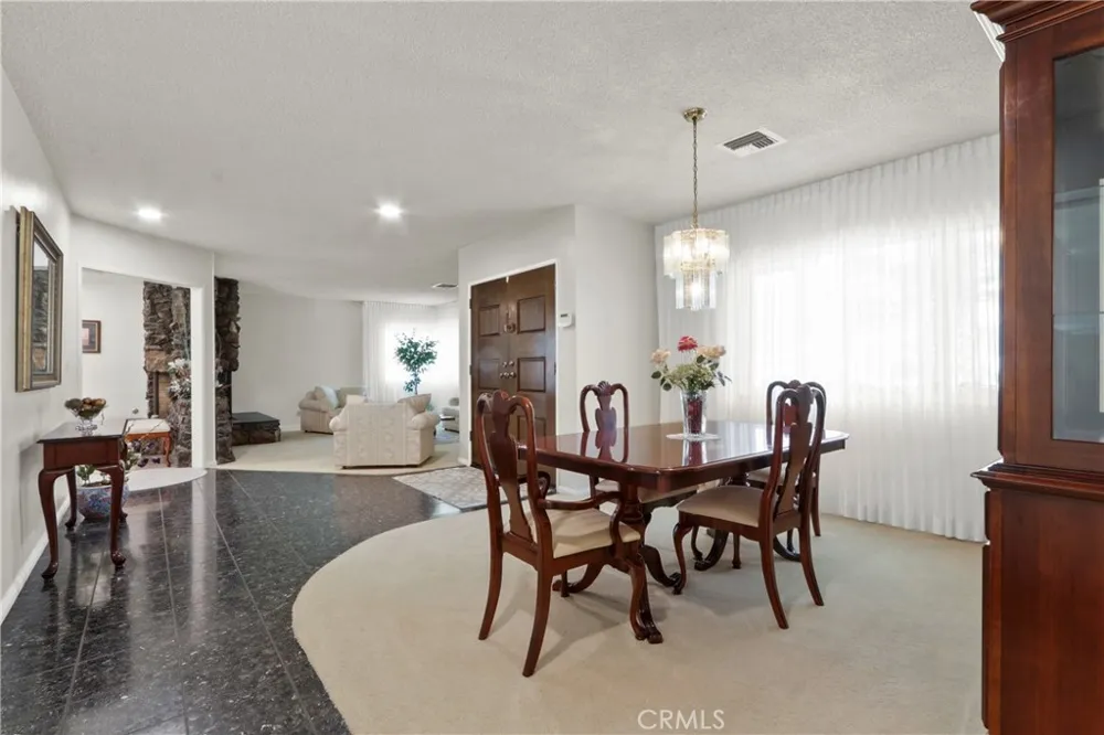 1414 E Laurel Glendora, CA 91741