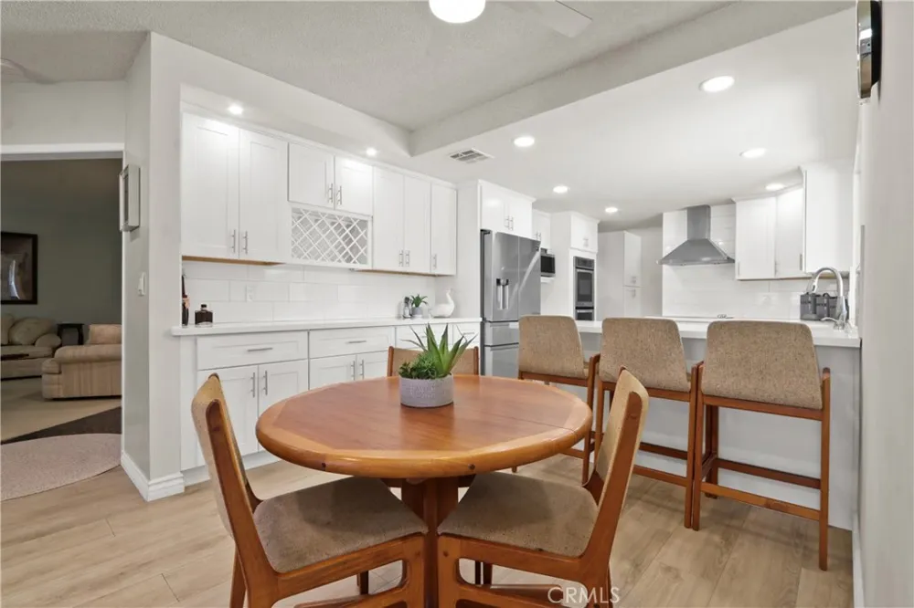 1414 E Laurel Glendora, CA 91741