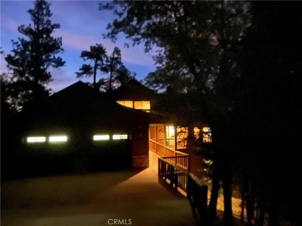 1186 Alameda Ct Big Bear, CA 92314