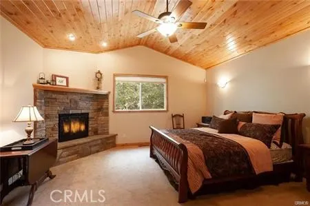 1186 Alameda Ct Big Bear, CA 92314