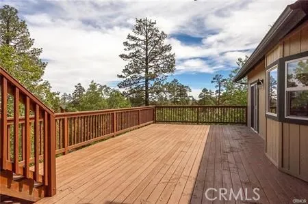 1186 Alameda Ct Big Bear, CA 92314