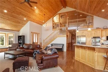 1186 Alameda Ct Big Bear, CA 92314