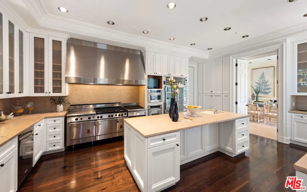 805 Alpine Drive Beverly Hills, CA 90210