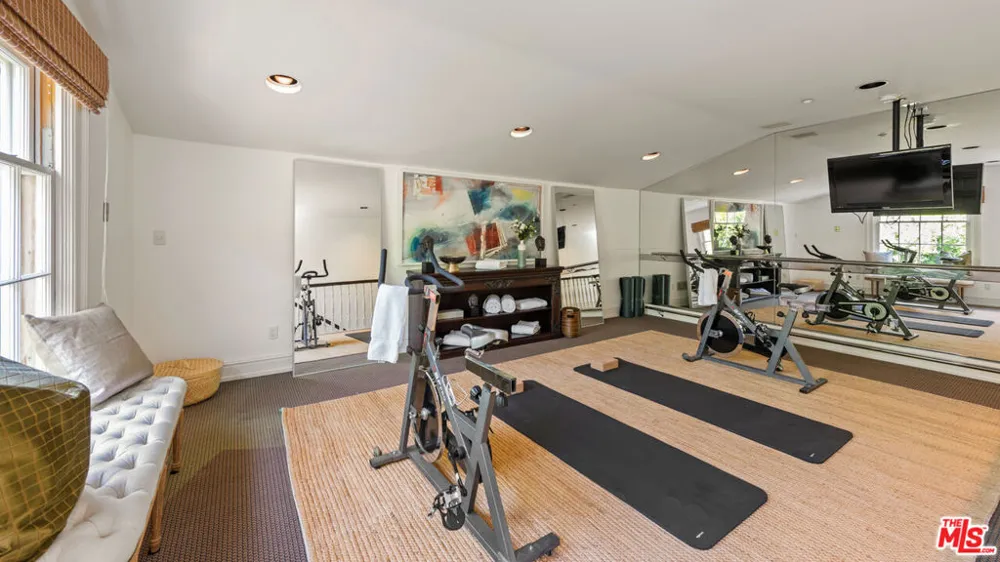 805 Alpine Drive Beverly Hills, CA 90210
