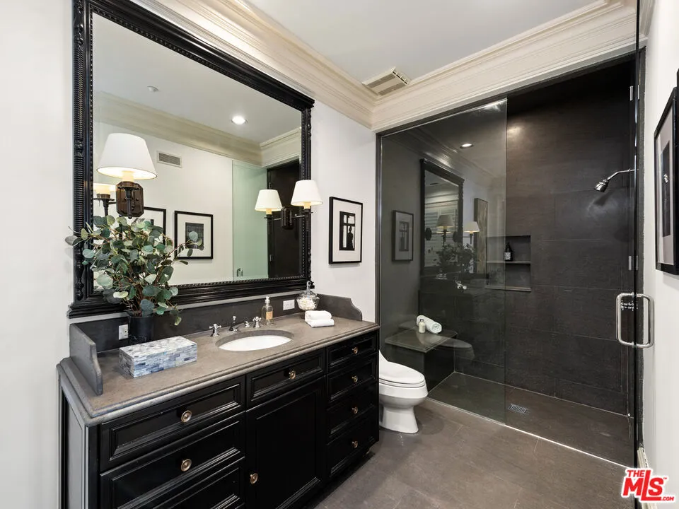805 Alpine Drive Beverly Hills, CA 90210