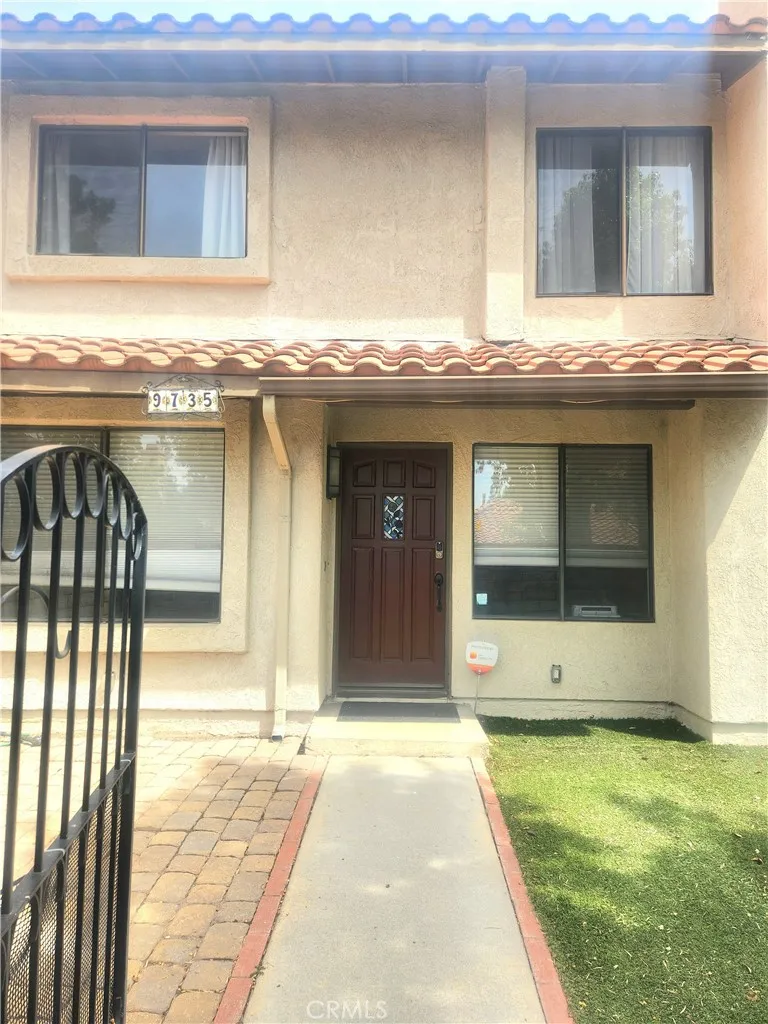 9735 El Paseo Rancho Cucamonga, CA 91730