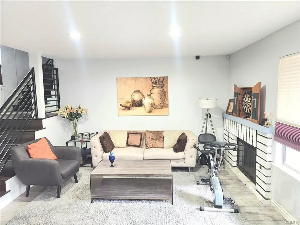 9735 El Paseo Rancho Cucamonga, CA 91730