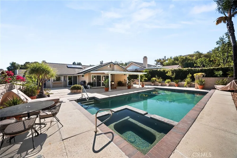 6 Los Felis Phillips Ranch, CA 91766