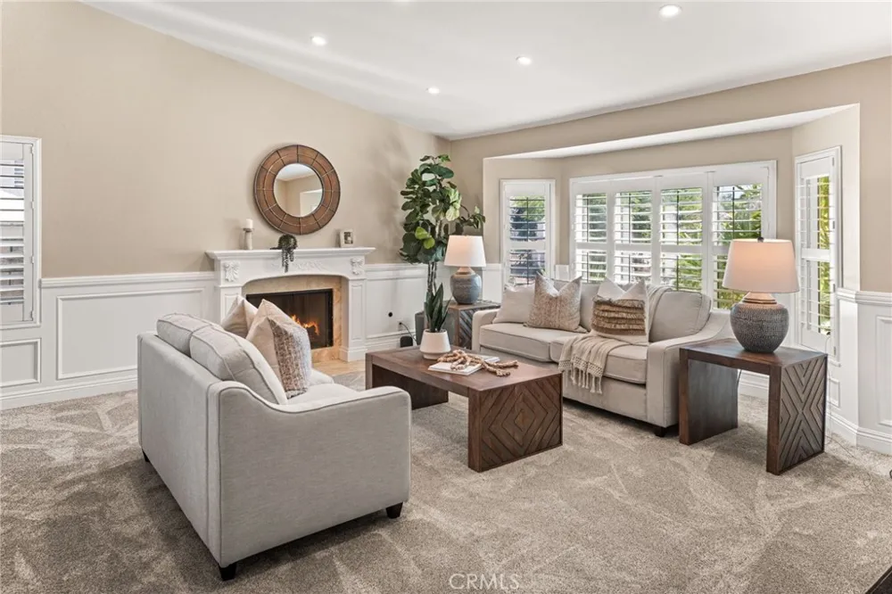 6 Los Felis Phillips Ranch, CA 91766