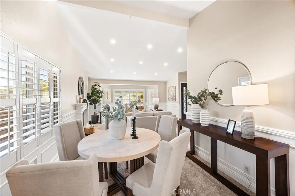 6 Los Felis Phillips Ranch, CA 91766