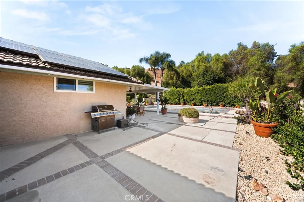 6 Los Felis Phillips Ranch, CA 91766
