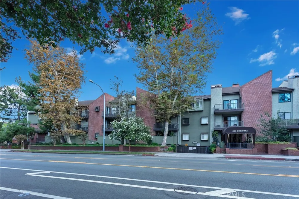 330 Cordova Street #327 Pasadena, CA 91101