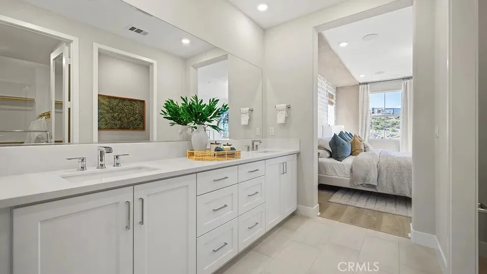 27308 Fox Den Place Valencia, CA 91381