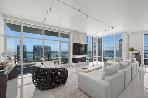 550 Front Street #1708