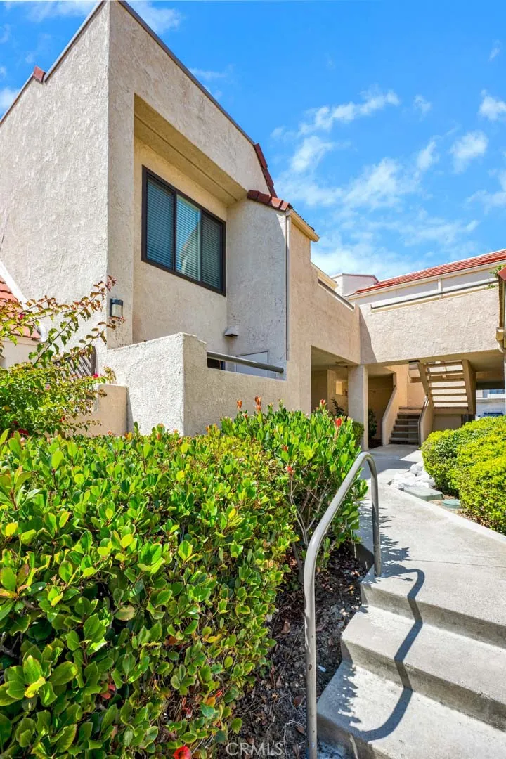 22 Aruba Laguna Niguel, CA 92677