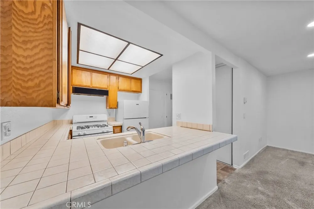 16932 Pacific Coast Highway #102 Huntington Beach, CA 92649