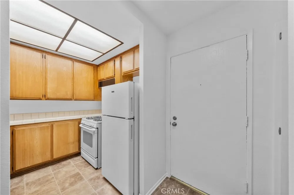 16932 Pacific Coast Highway #102 Huntington Beach, CA 92649