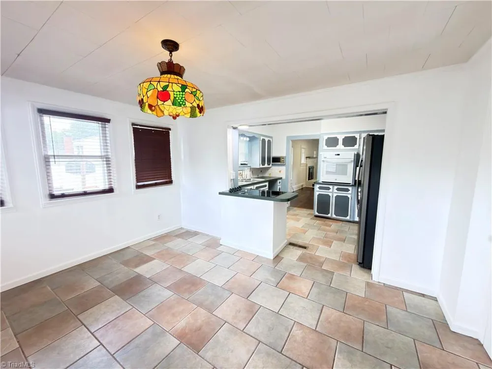536 Main Street Jonesville, NC 28642