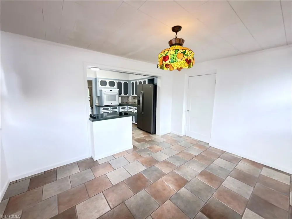 536 Main Street Jonesville, NC 28642
