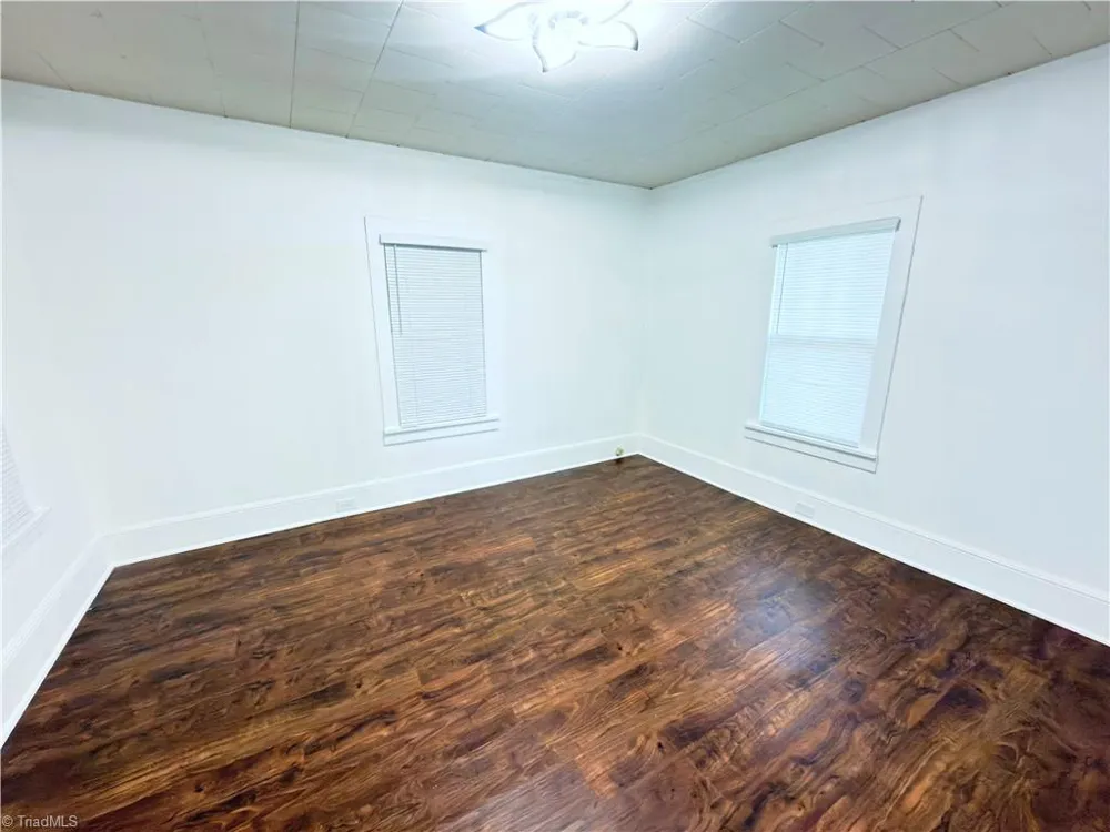536 Main Street Jonesville, NC 28642