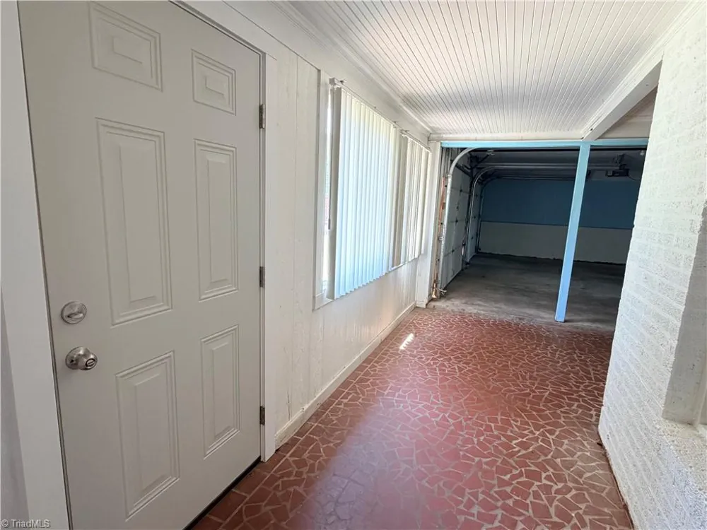 536 Main Street Jonesville, NC 28642