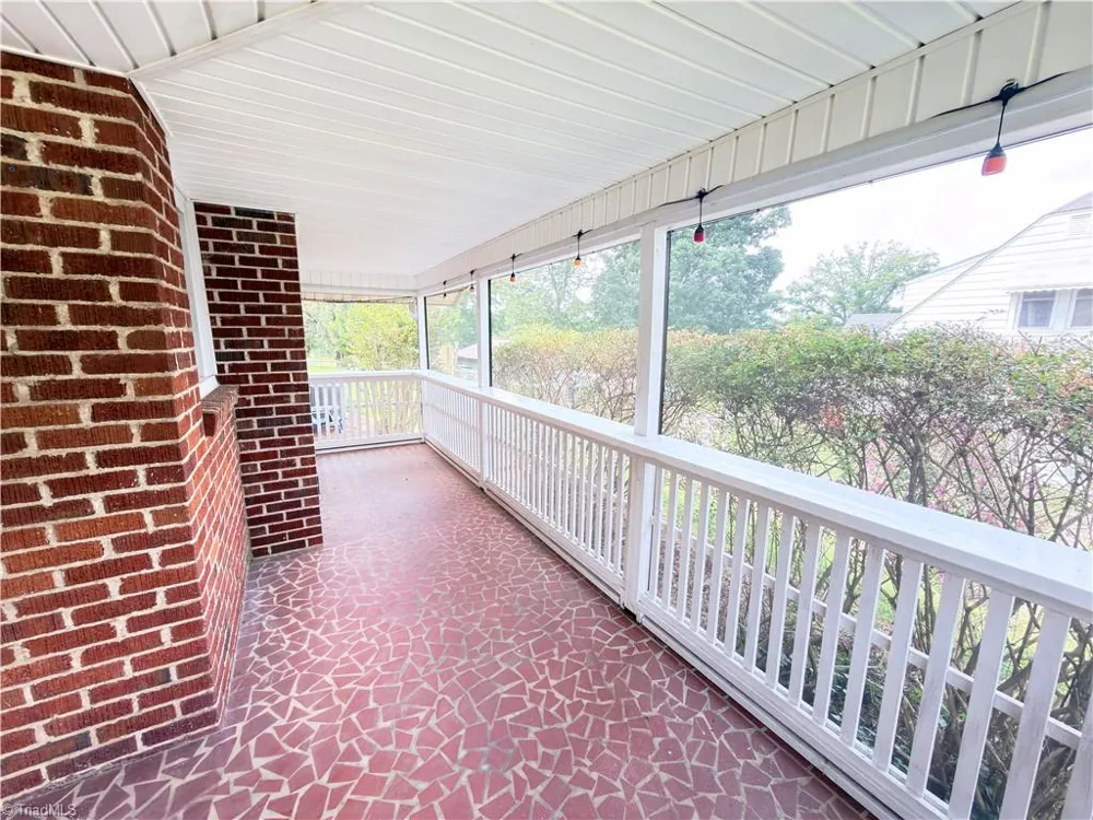 536 Main Street Jonesville, NC 28642