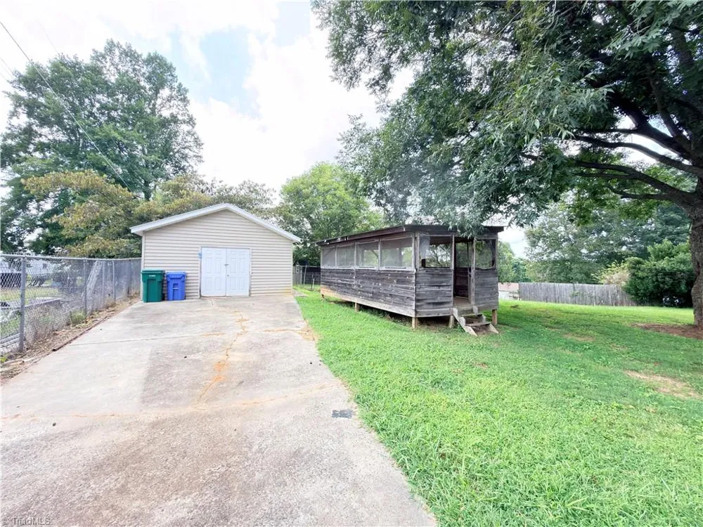 536 Main Street Jonesville, NC 28642