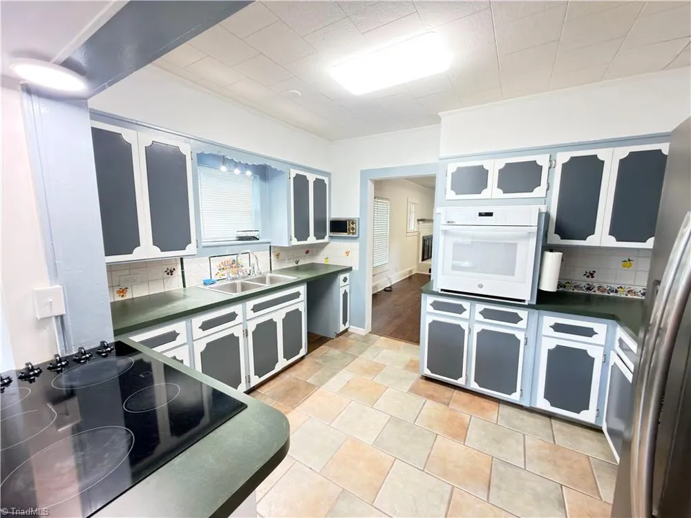 536 Main Street Jonesville, NC 28642