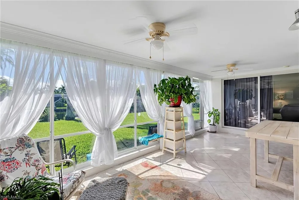 4529 SE 1st Avenue Cape Coral, FL 33904