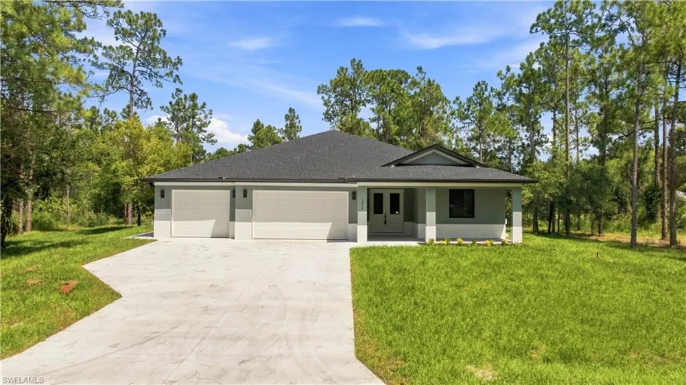 1214 Acacia Avenue Lehigh Acres, FL 33972