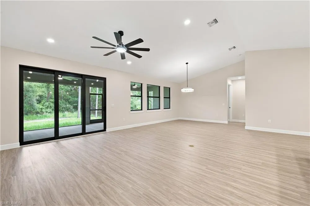 1214 Acacia Avenue Lehigh Acres, FL 33972