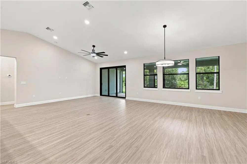 1214 Acacia Avenue Lehigh Acres, FL 33972
