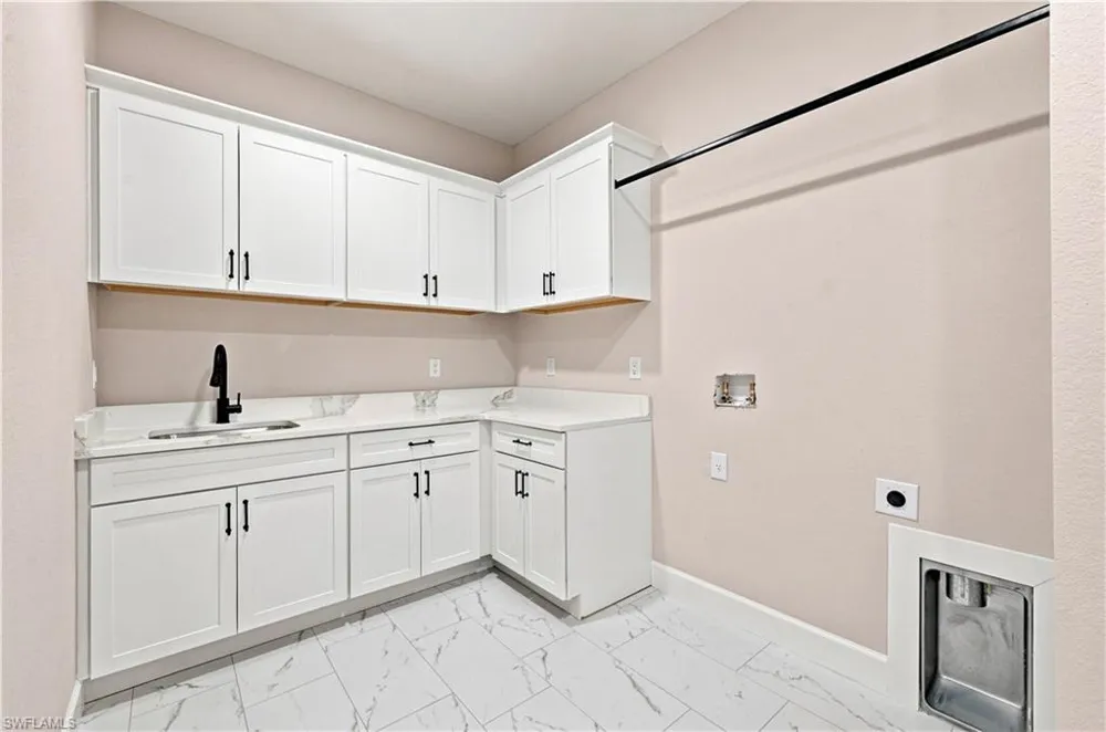 1214 Acacia Avenue Lehigh Acres, FL 33972