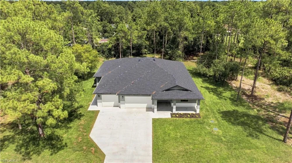 1214 Acacia Avenue Lehigh Acres, FL 33972