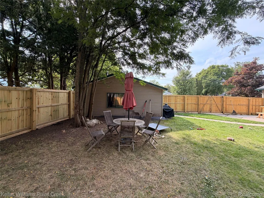 413 Turrill Avenue Lapeer City, MI 48446
