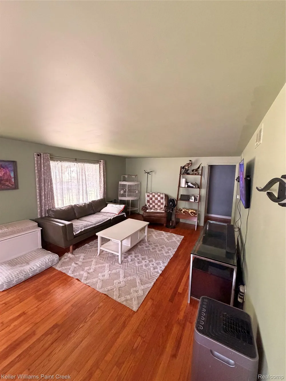 413 Turrill Avenue Lapeer City, MI 48446