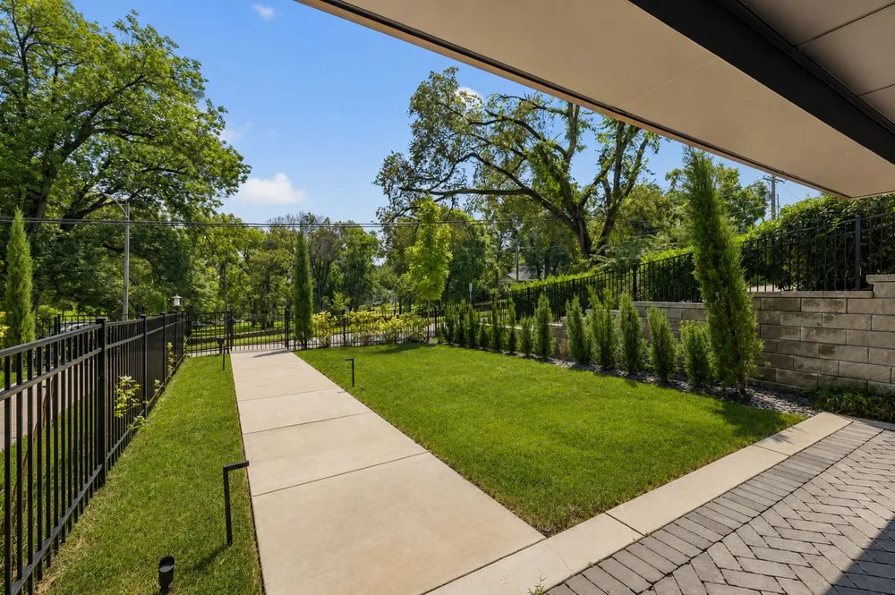 3205B Granny White Pike Nashville, TN 37204