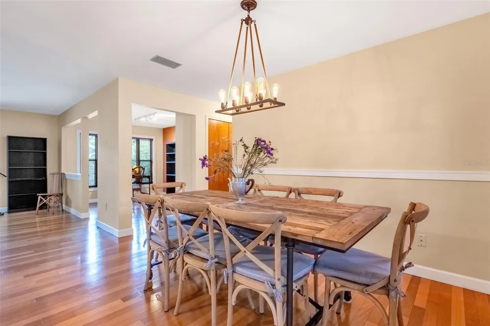 1850 BRYAN AVENUE Winter Park, FL 32789