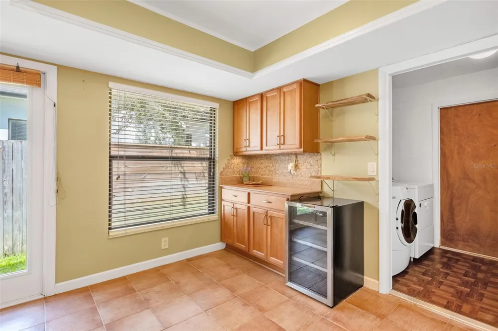 1850 BRYAN AVENUE Winter Park, FL 32789
