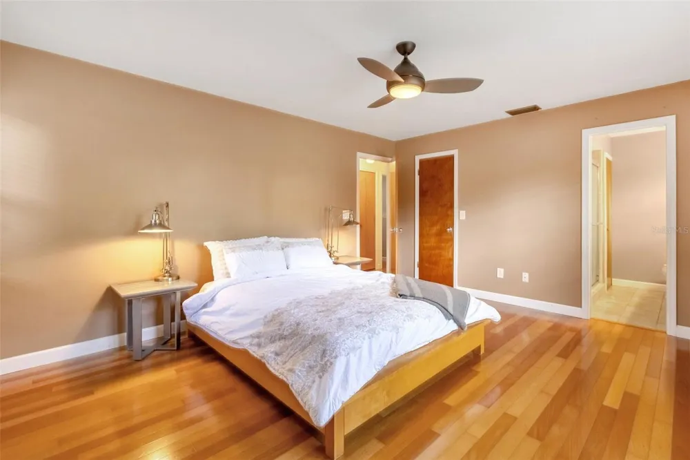 1850 BRYAN AVENUE Winter Park, FL 32789