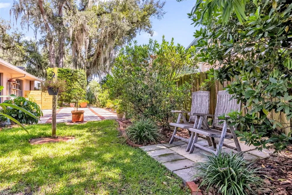 1850 BRYAN AVENUE Winter Park, FL 32789