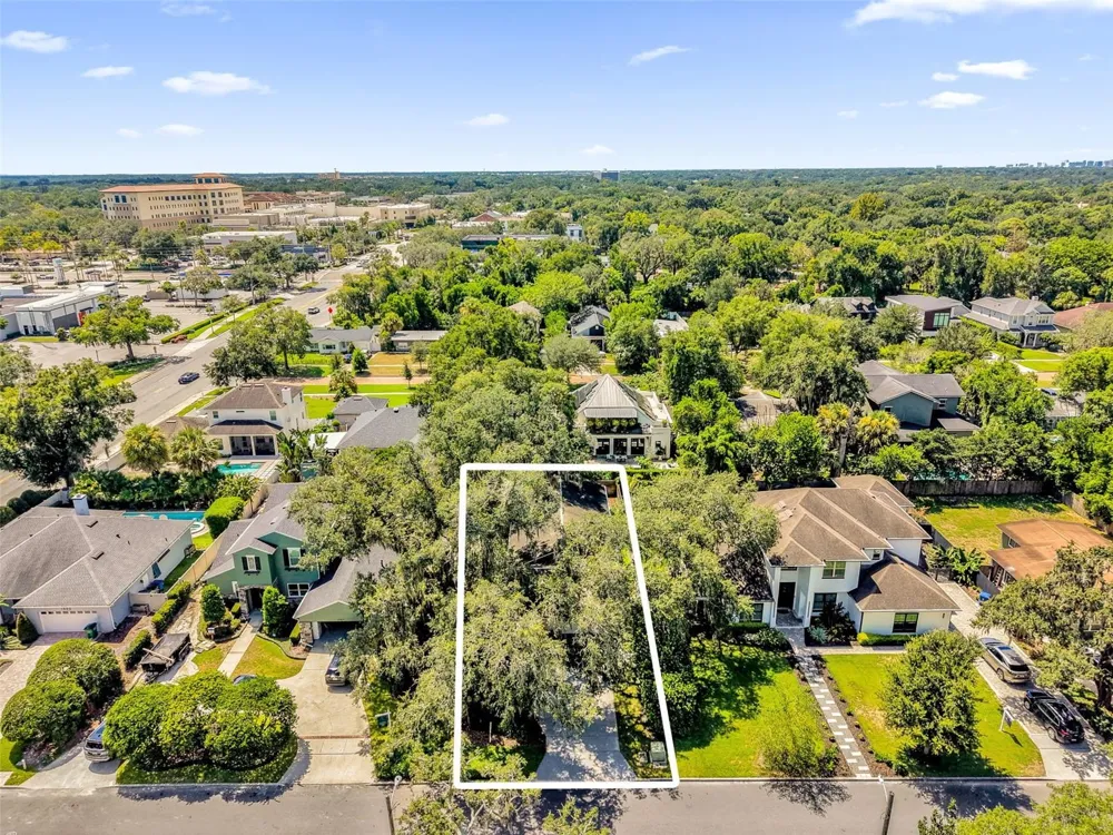 1850 BRYAN AVENUE Winter Park, FL 32789