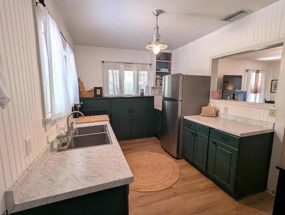 7427 CHAPEL AVENUE New Port Richey, FL 34652