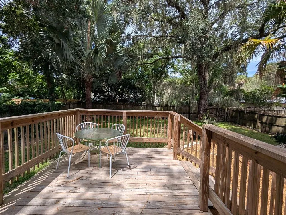 7427 CHAPEL AVENUE New Port Richey, FL 34652