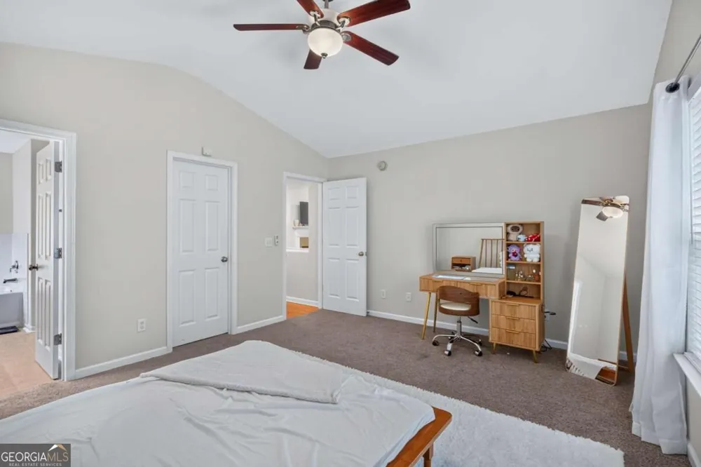 137 Spring Lakes DR Savannah, GA 31407