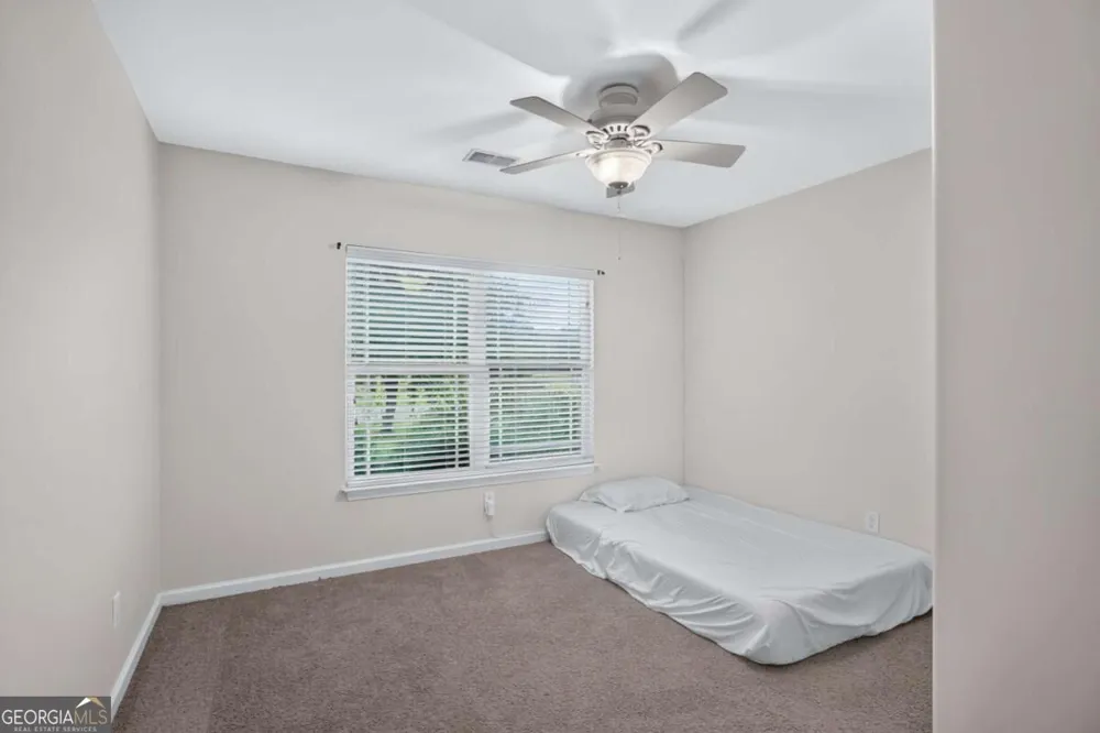 137 Spring Lakes DR Savannah, GA 31407